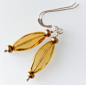Golden rhombus hook earrings Golden rhombus hook earrings