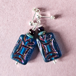 Rustic royal tones post earrings Rustic royal tones post earrings