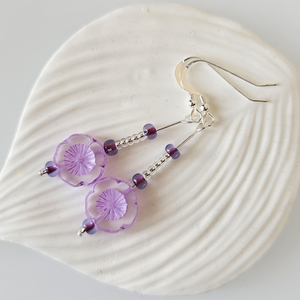 Soft lilac cut flower hook earrings Soft lilac cut flower hook earrings