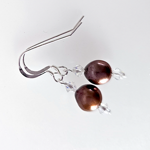 Brown freshwater pearl hook earrings Brown freshwater pearl hook earrings