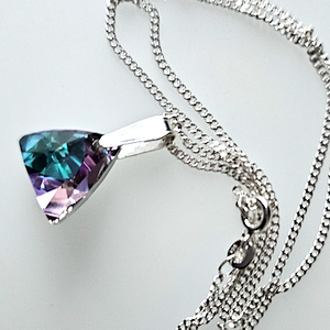 Vitrail light pyramid crystal pendant Vitrail light pyramid crystal pendant