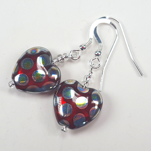 Red spotted glass heart hook earrings Red spotted glass heart hook earrings