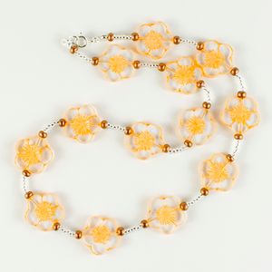 Apricot '20mm' cut flower necklace Apricot '20mm' cut flower necklace
