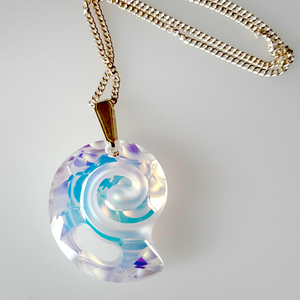 Crystal AB sea snail crystal pendant Crystal AB sea snail crystal pendant