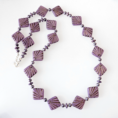 Purple diafan necklace