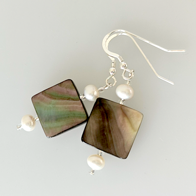 Mother of pearl squares & pearl earrings