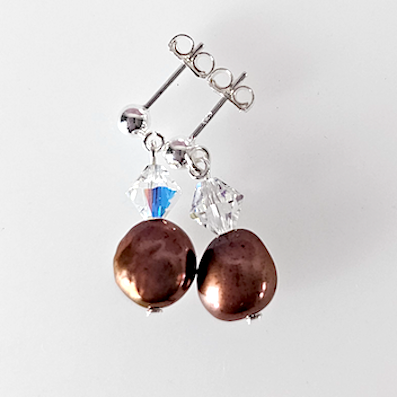 Brown freshwater pearls post earrings