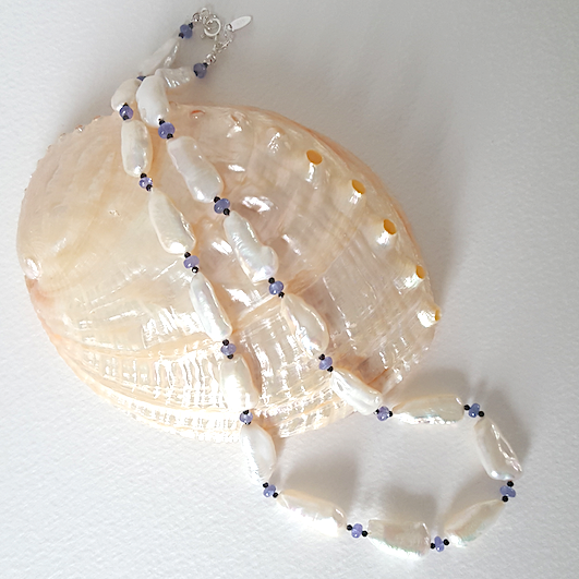 Freshwater pearl, tanzanite & black spinel necklace