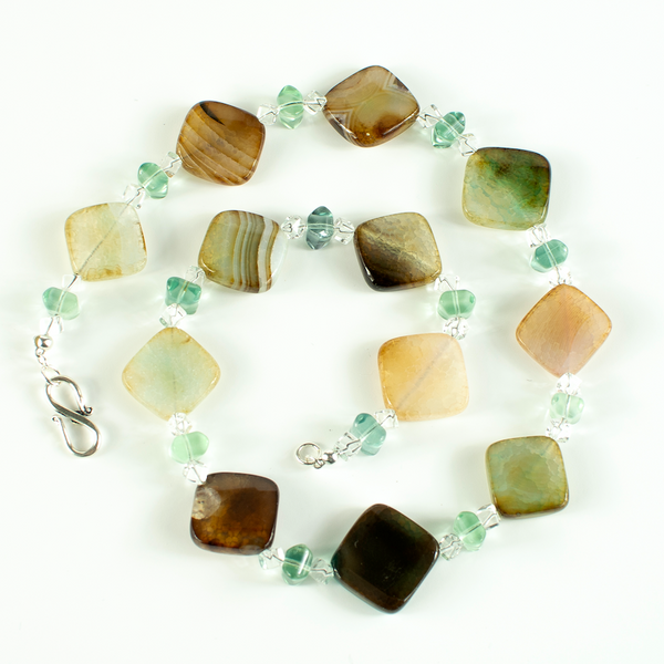 Agate, fluorite and rock crystal necklace