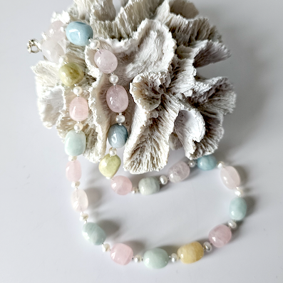 Morganite & freshwater pearl necklace