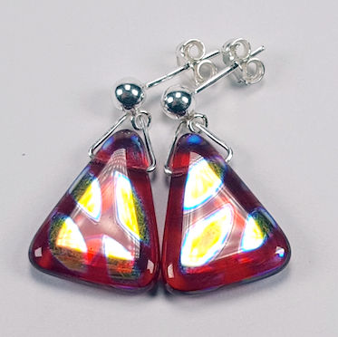 Hot pink Pyramid post earrings