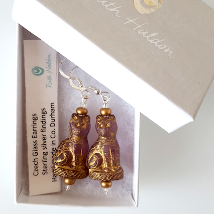 Cats - Purple shaped glass hook earrings