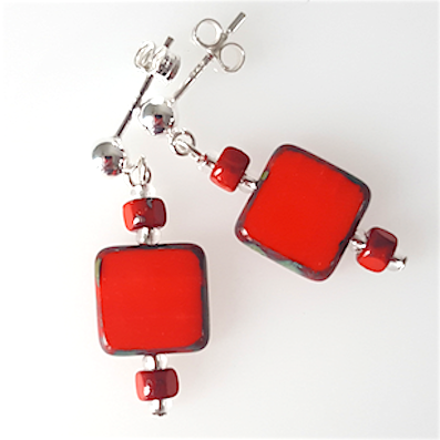 Bright red glass square, post earrings.