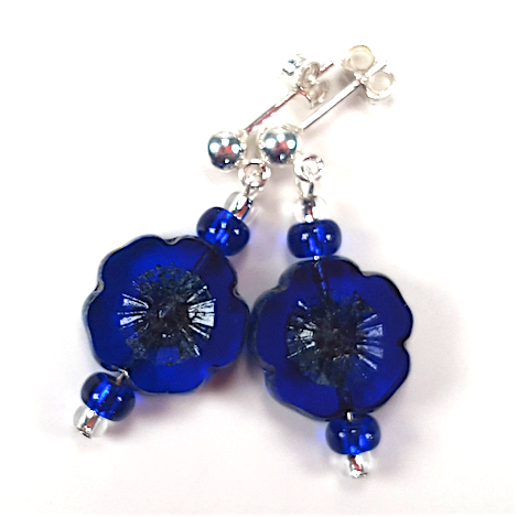 Dark blue cut flower post earrings